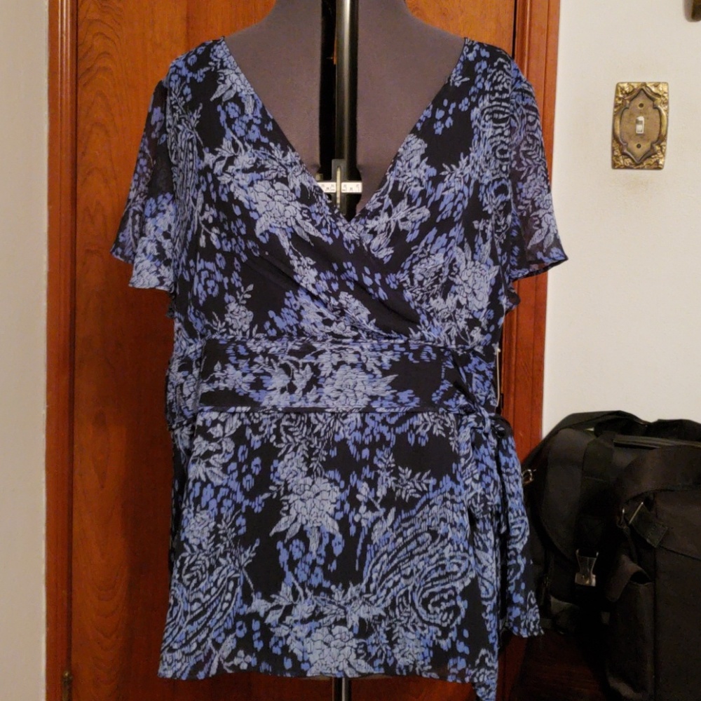 Covington Woman Blouse NWT 18W Blue & black